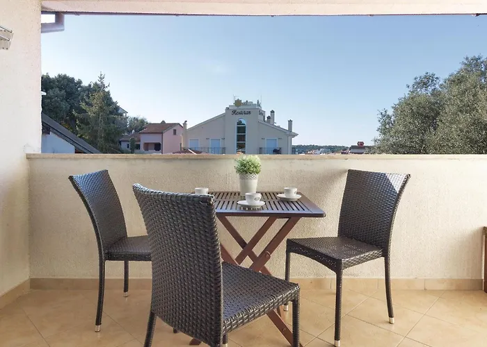 Beautiful In With Wifi Appartement Pula
