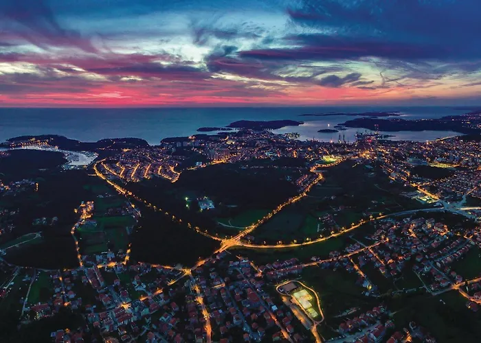 Beautiful In With Wifi Appartamento